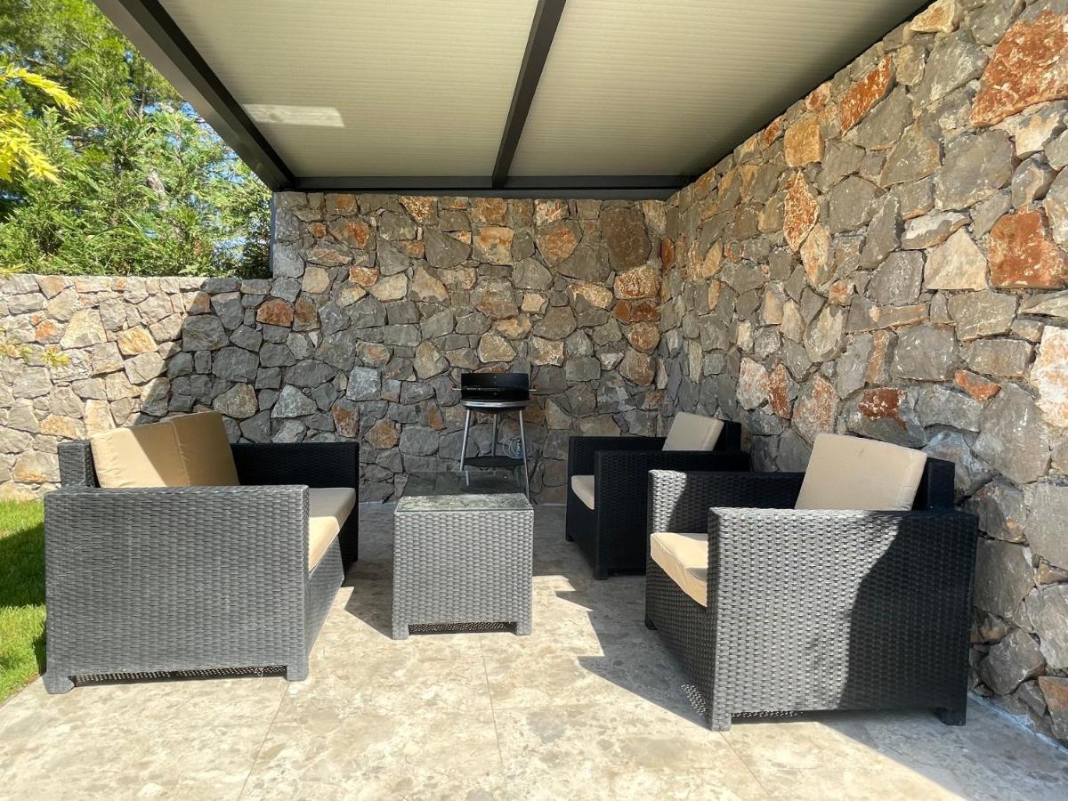 Villa Pine Bar Dış mekan fotoğraf