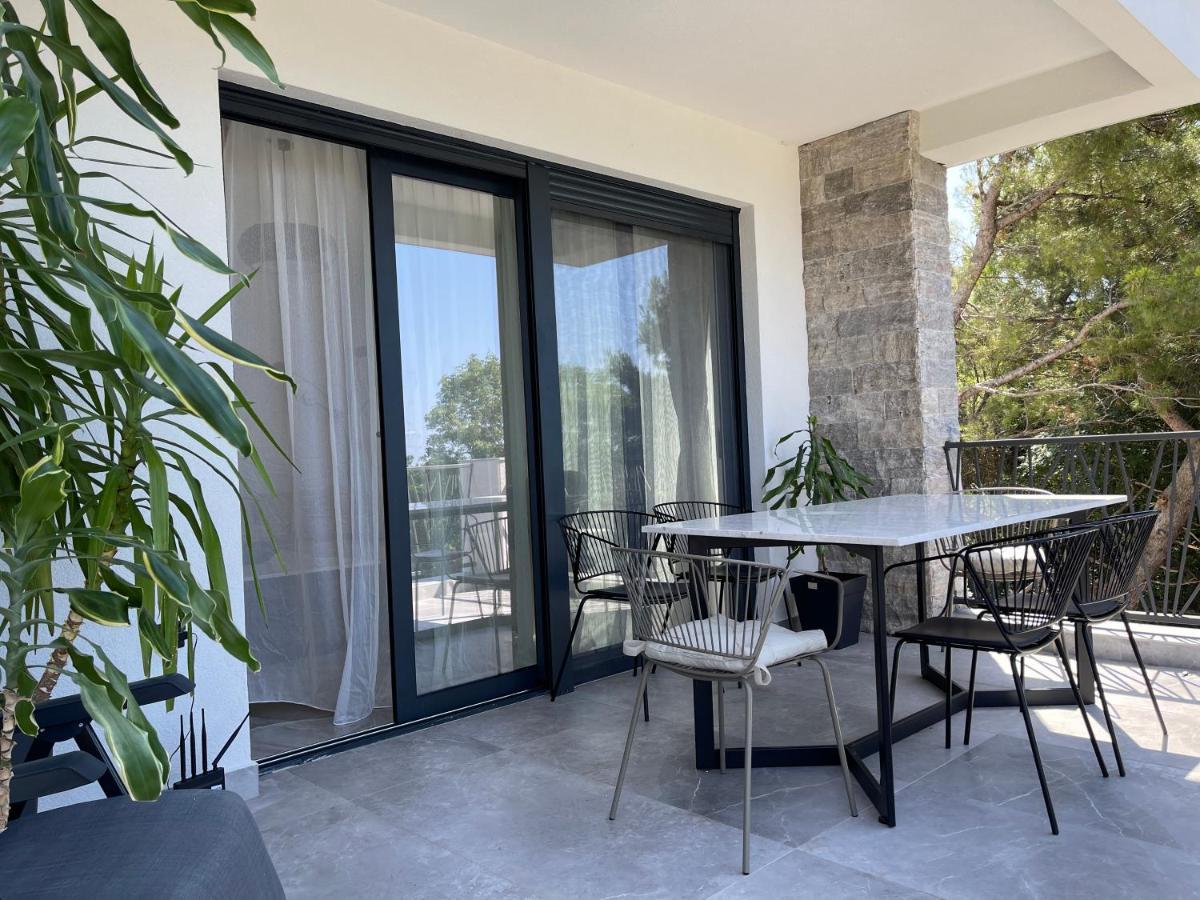 Villa Pine Bar Dış mekan fotoğraf