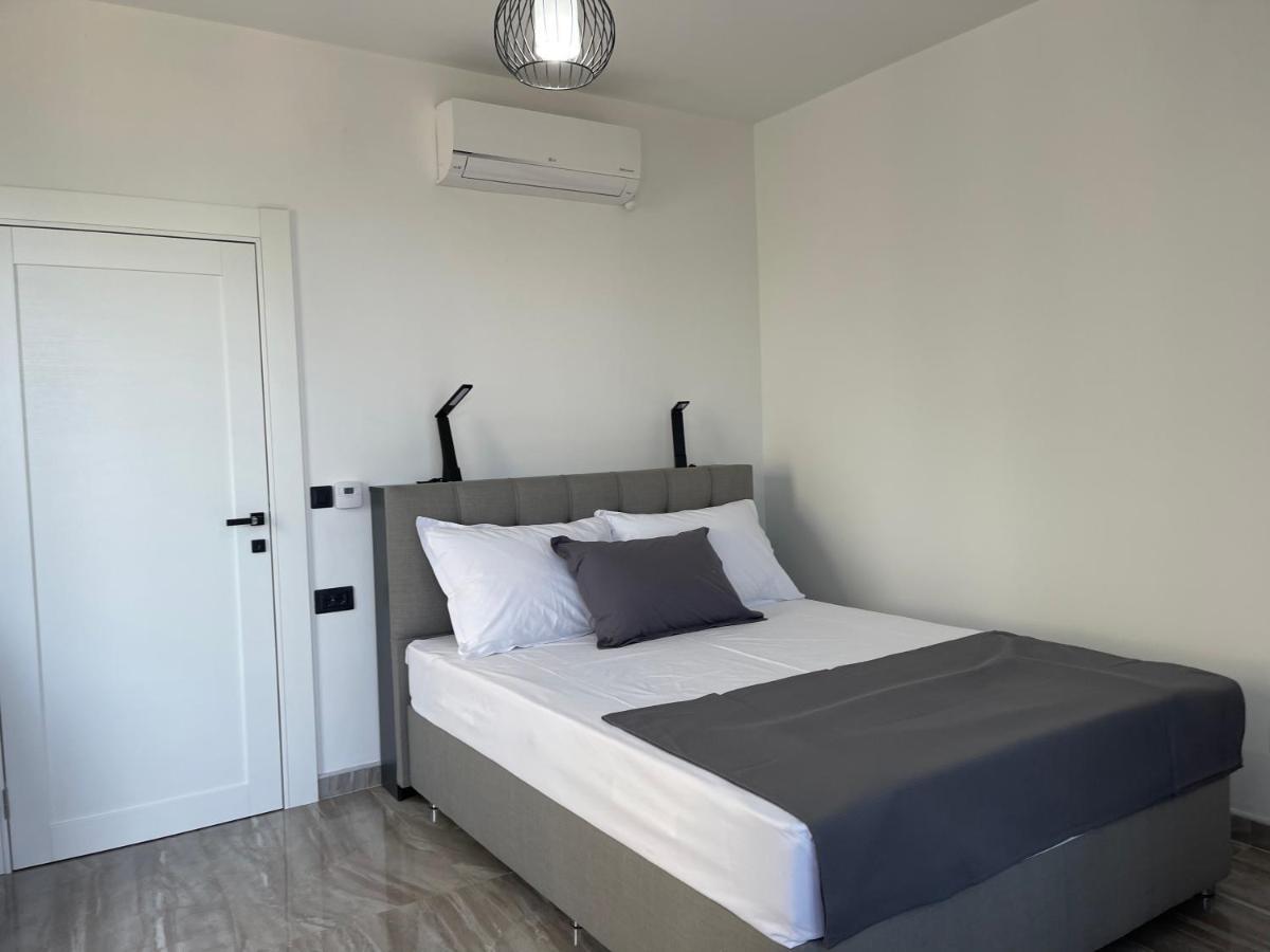 Villa Pine Bar Dış mekan fotoğraf