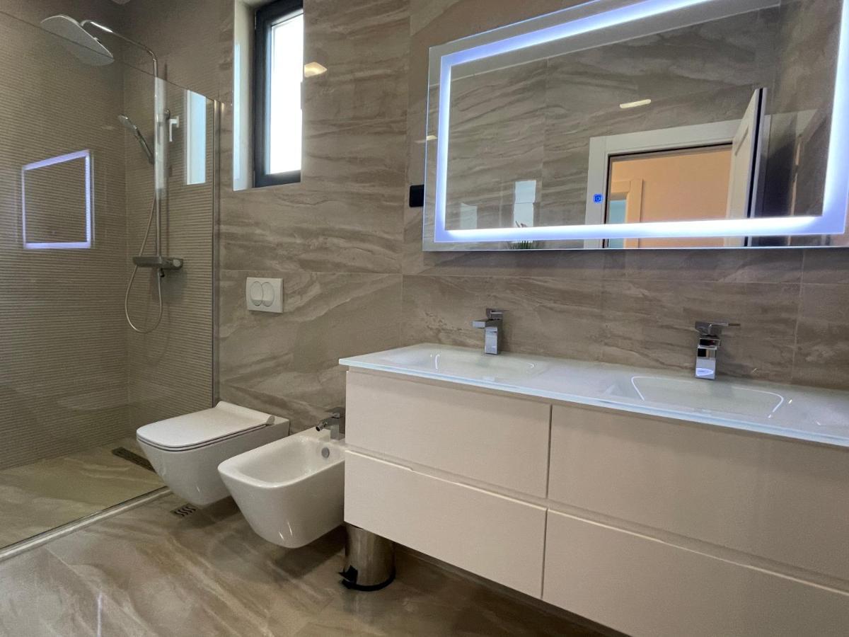 Villa Pine Bar Dış mekan fotoğraf