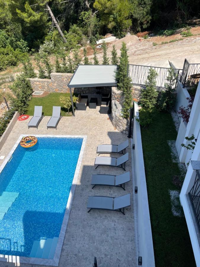 Villa Pine Bar Dış mekan fotoğraf