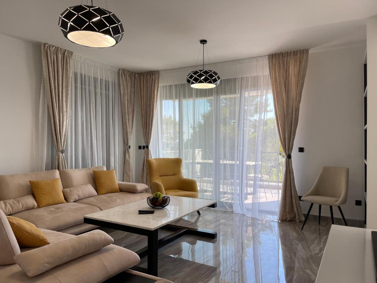 Villa Pine Bar Dış mekan fotoğraf